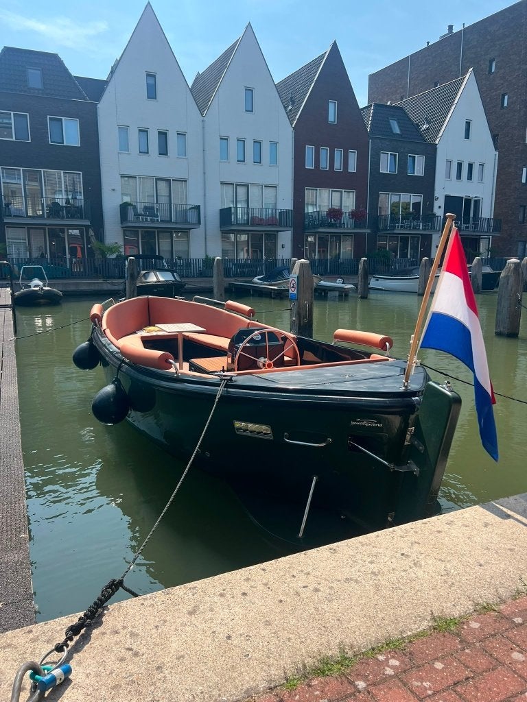 Stout 750 sloep | Teak | Boegschroef | Zeer compleet, Watersport en Boten, Ophalen of Verzenden, Zo goed als nieuw, 8 m, Rondzit