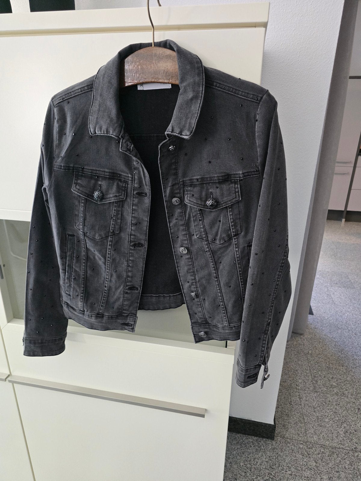 Motivi spijkerjasje met studs - Maat 38/40 (M), Maat 38/40 (M), Ophalen of Verzenden, Zo goed als nieuw, Grijs