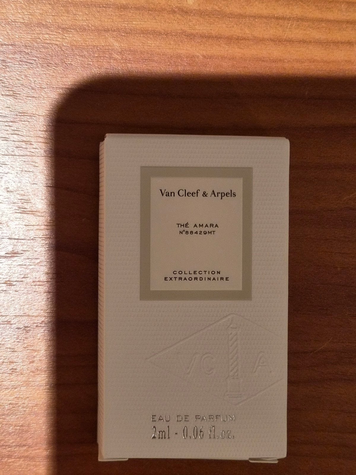Van Cleef & Arpels Thé Amara Eau de Parfum 2ml, Verzenden, Nieuw