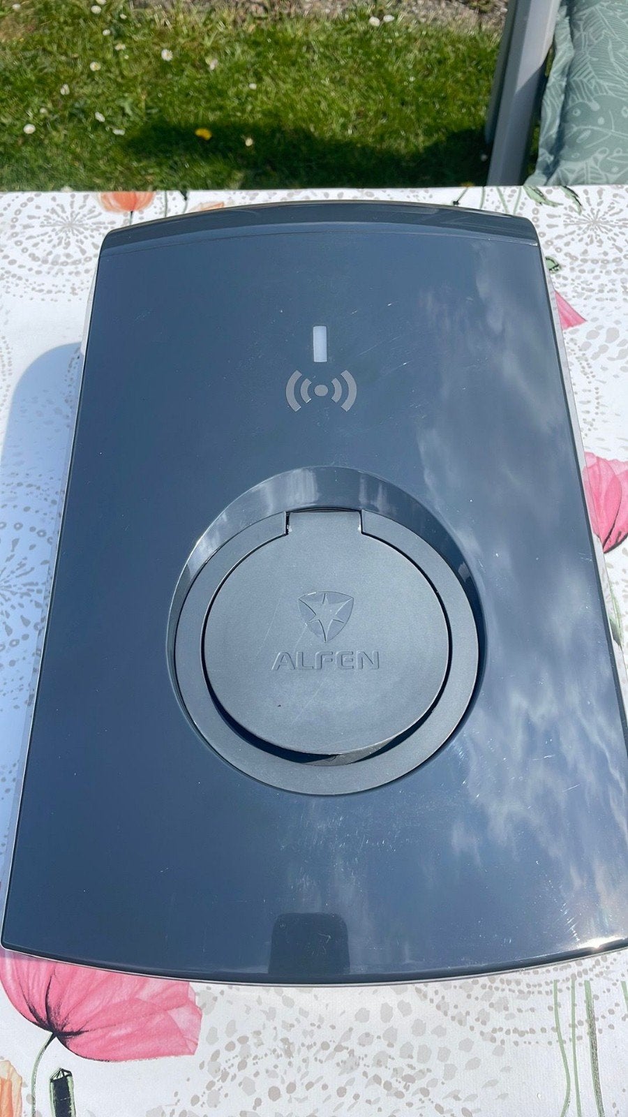 Alfen S-line 11kw incl. RFID, MID en Loadbalancing, 3fase, Ophalen of Verzenden, Zo goed als nieuw, Laadpaal en Laadkabel