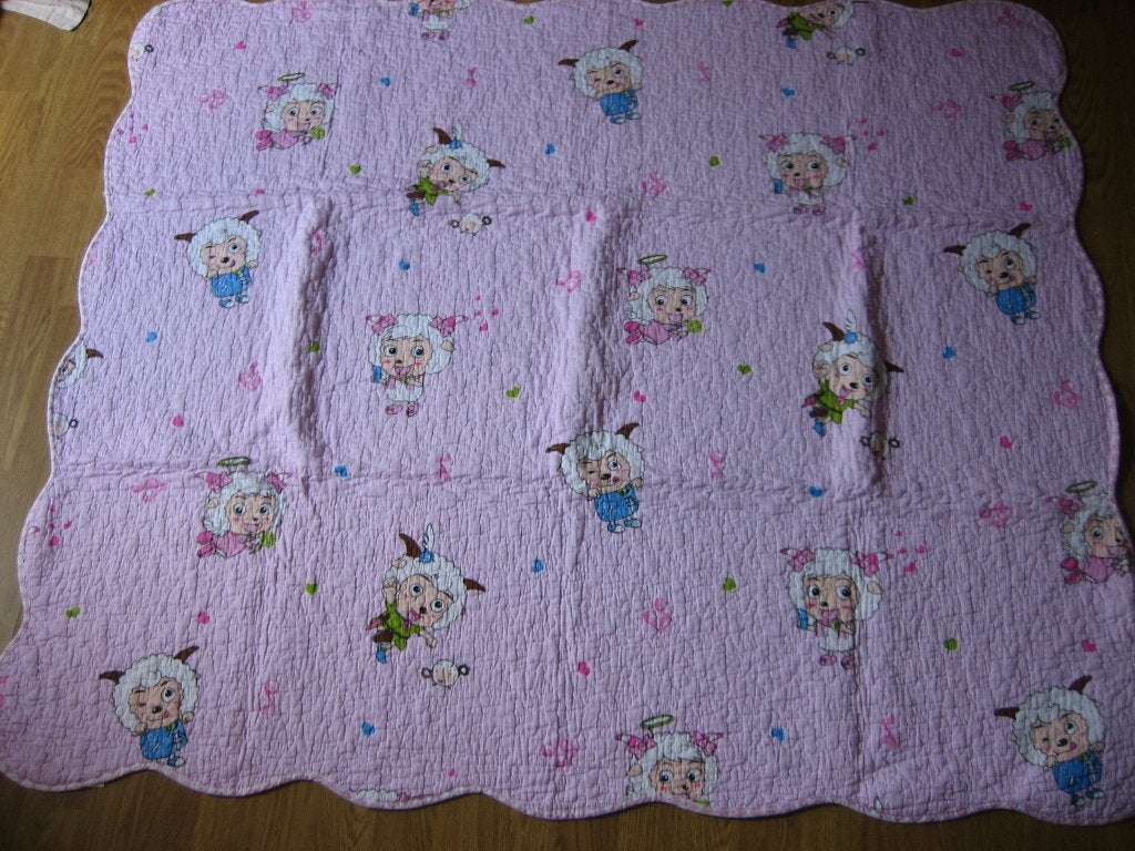 Nieuw,mooi quilt / sprei /deken voor kinderbedje., Kinderen en Baby's, Overige kleuren, Jongetje of Meisje, Nieuw, Ophalen of Verzenden