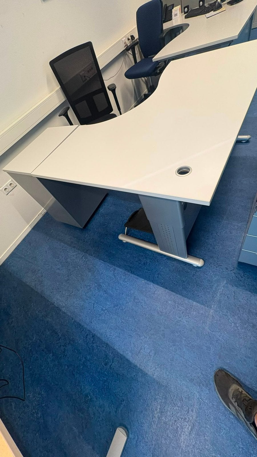 Hoekbureau met ladeblok, Ophalen, Gebruikt, C, Hoekbureau