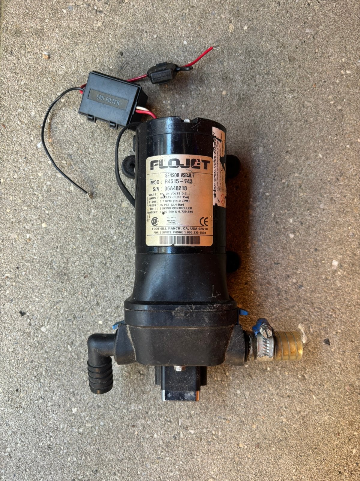 2 X Waterpomp Jabsco/Flojet 14L/minuut 12volt, Ophalen, Zo goed als nieuw, Kombuis en Sanitair