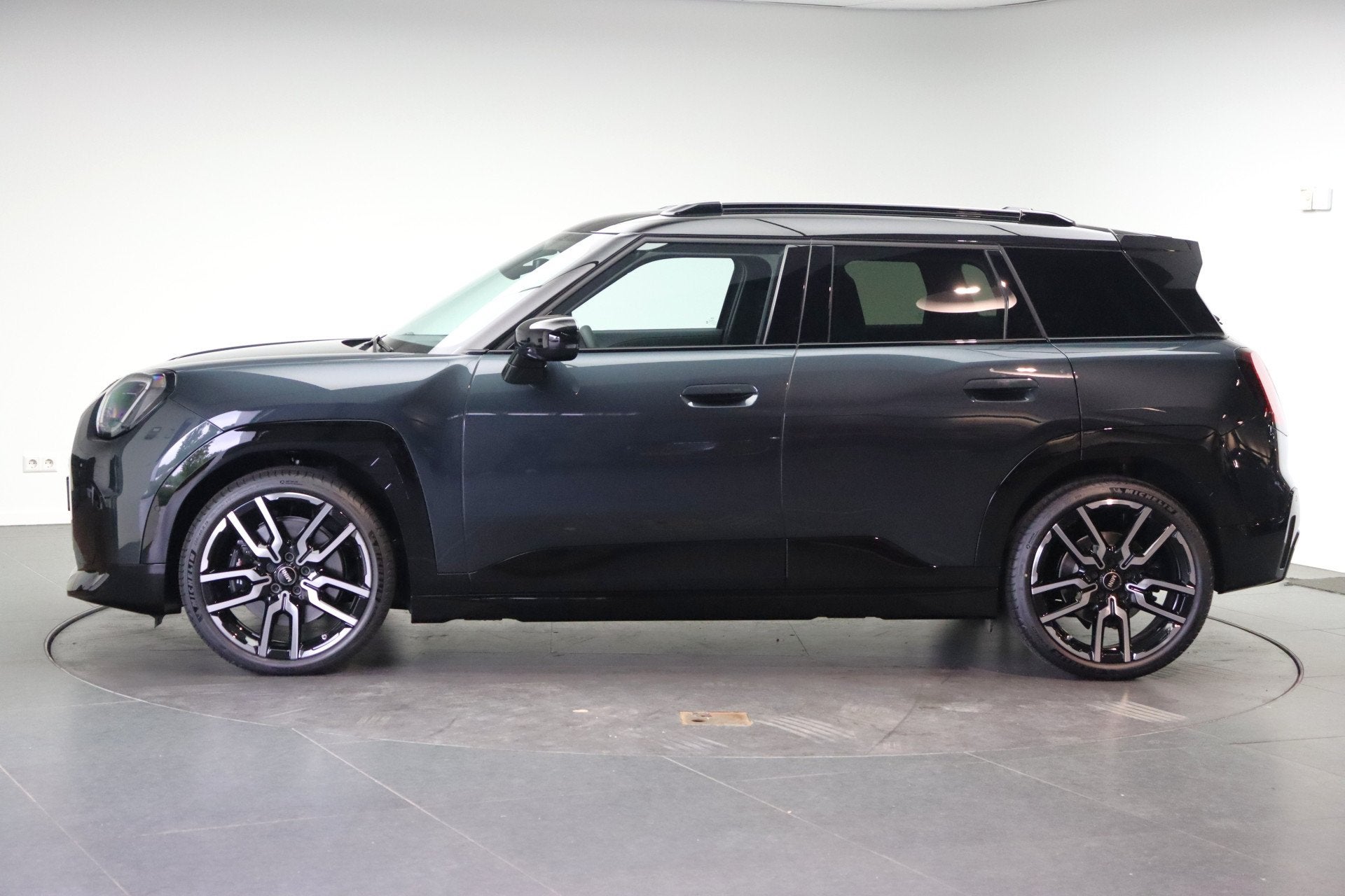 MINI Aceman SE / John Cooper Works / Pakket M / 19" JCW Lap, Dealer onderhouden, Zwart, Leder en Stof, Aceman
