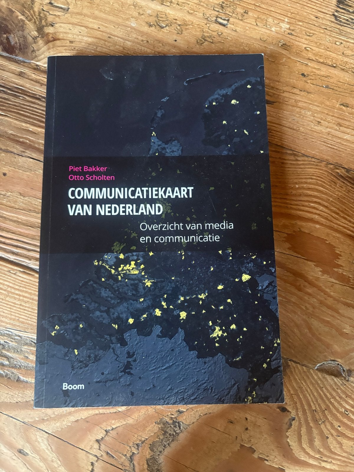 Communicatiekaart van Nederland - Piet Bakker & Otto Scholte, Boeken, Ophalen of Verzenden, Gamma, Zo goed als nieuw, HBO