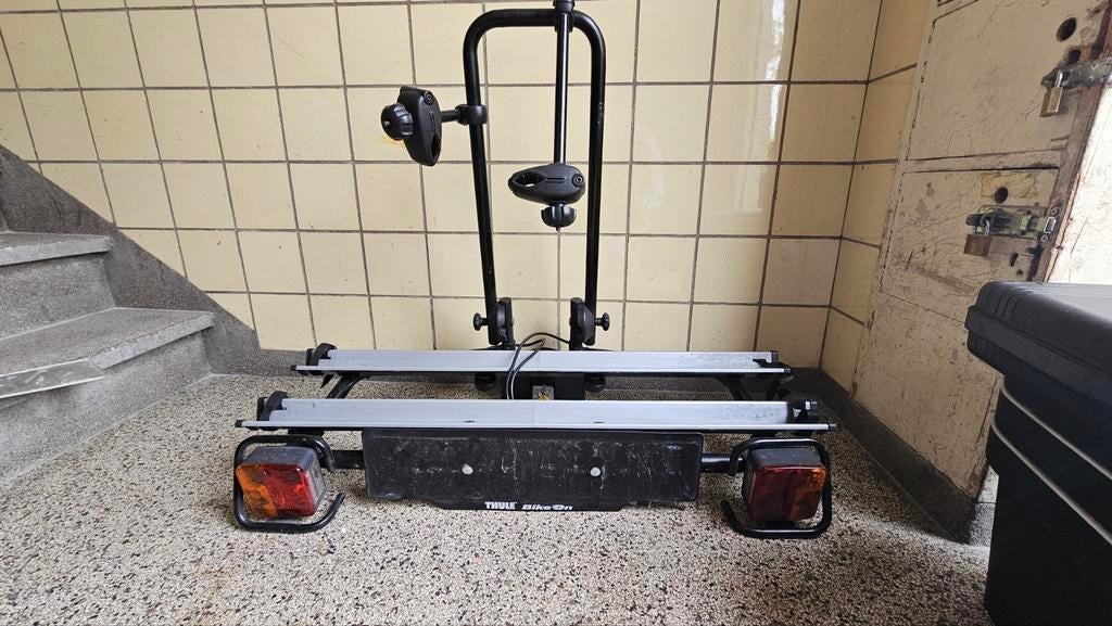 Thule fietsendrager voor 2 fietsen, Ophalen, Gebruikt, Trekhaakdrager