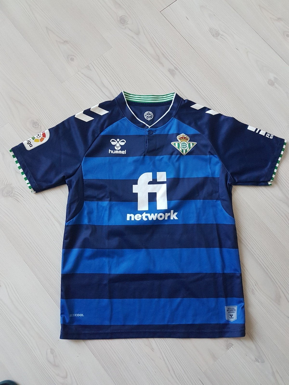 Betis Sevilla heren voetbalshirt size medium, Ophalen of Verzenden, Zo goed als nieuw