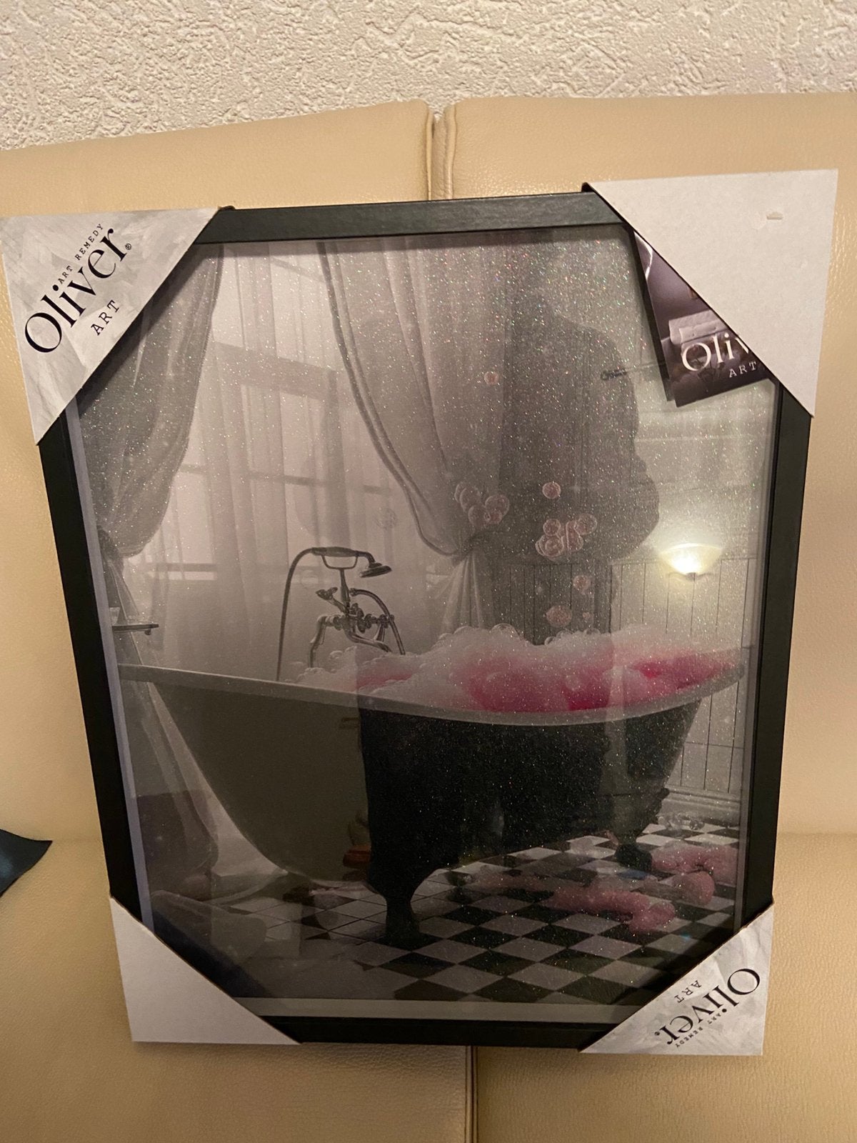 Lijst zwart poster bad roze bubbels 40x50 oliver art nieuw, Hangend, Kunststof, 50 cm, Ophalen of Verzenden