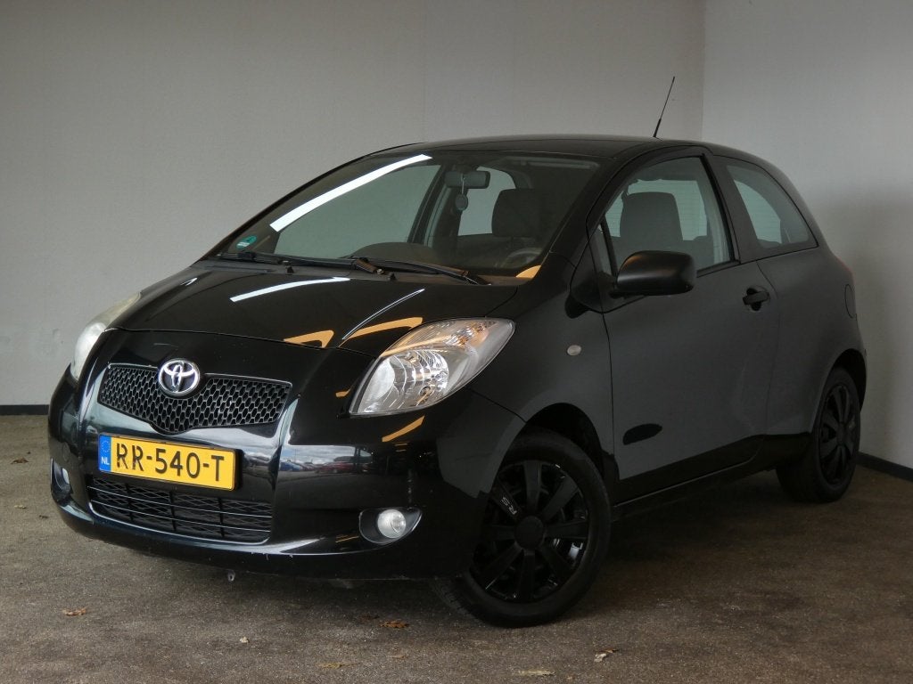 Toyota Yaris 1.0 VVTi NWE APK (bj 2006), Auto's, 527 kg, 750 kg, Zwart, Bedrijf