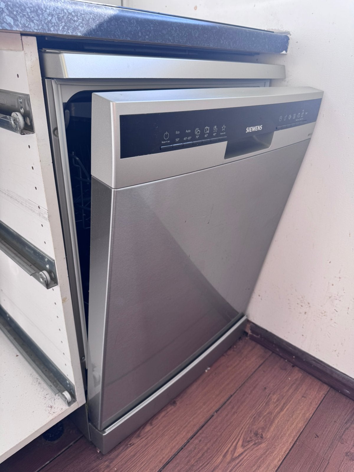 Siemens vaatwasser - topsegment, Witgoed en Apparatuur, Vaatwasmachines, Zo goed als nieuw, Vrijstaand, Minder dan 85 cm, 60 cm of meer