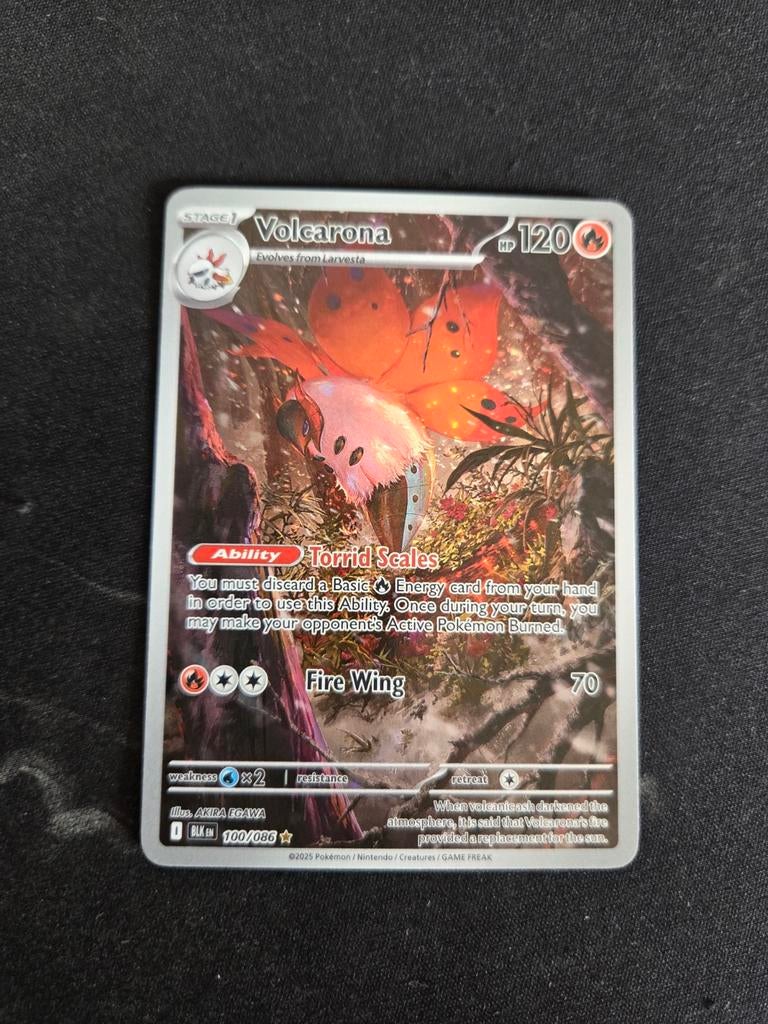 Volcarona #100 Black Bolt, Ophalen of Verzenden, Zo goed als nieuw