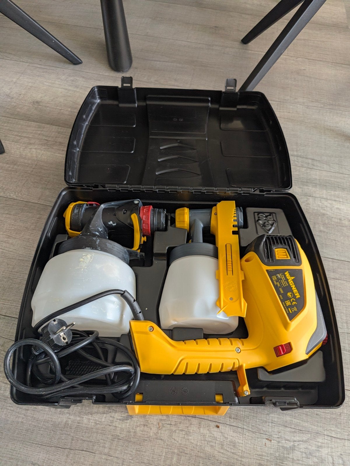 Wagner W950 Verfspuit - Compleet in Koffer, Ophalen of Verzenden, Gebruikt, Verfspuit of Verfpomp