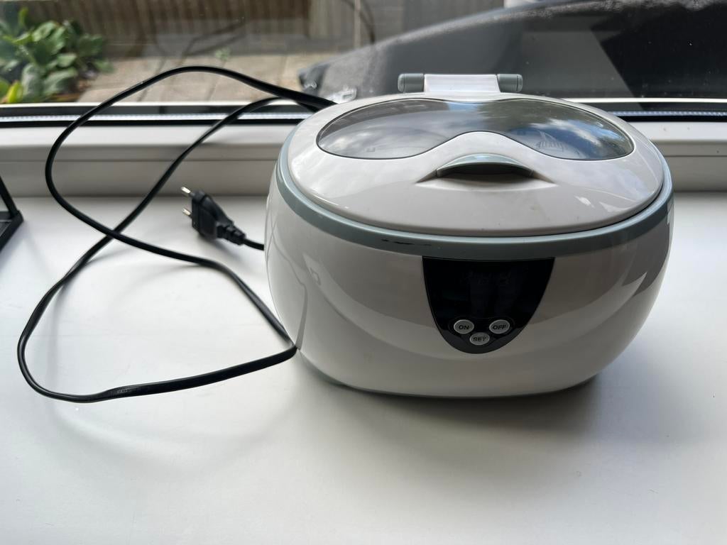 Ultrasonic cleaner, Ophalen of Verzenden, Zo goed als nieuw