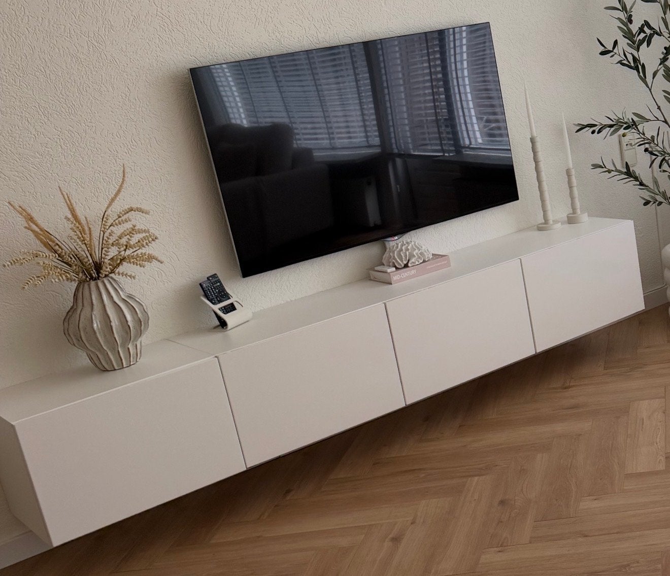 IKEA Besta TV-meubel wit 240 cm - Zo goed als nieuw, Ophalen, Zo goed als nieuw, 200 cm of meer