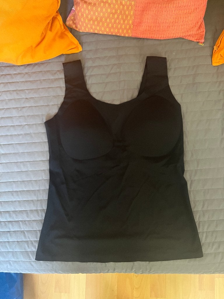 Splinternieuw corrigerend hemdje maat L/XL nu voor 11,99€, Kleding | Dames, Tops, Zwart, Maat 42/44 (L), Ophalen of Verzenden