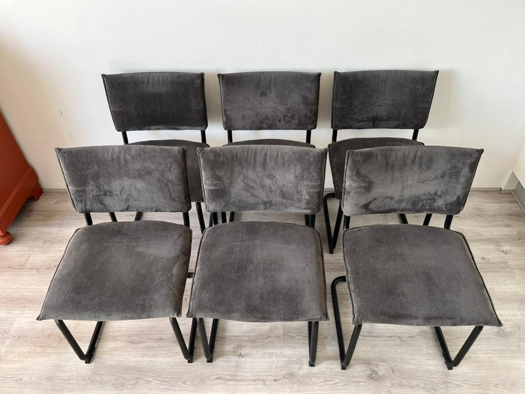 6 eetkamerstoelen met ribstof, Ophalen, Zo goed als nieuw, Grijs, Vier