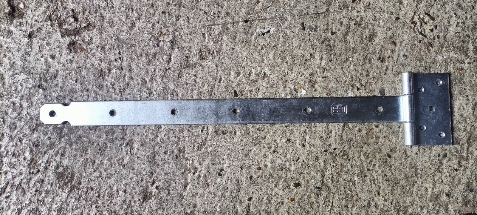 zware poort scharnieren 57 cm lang, Ophalen