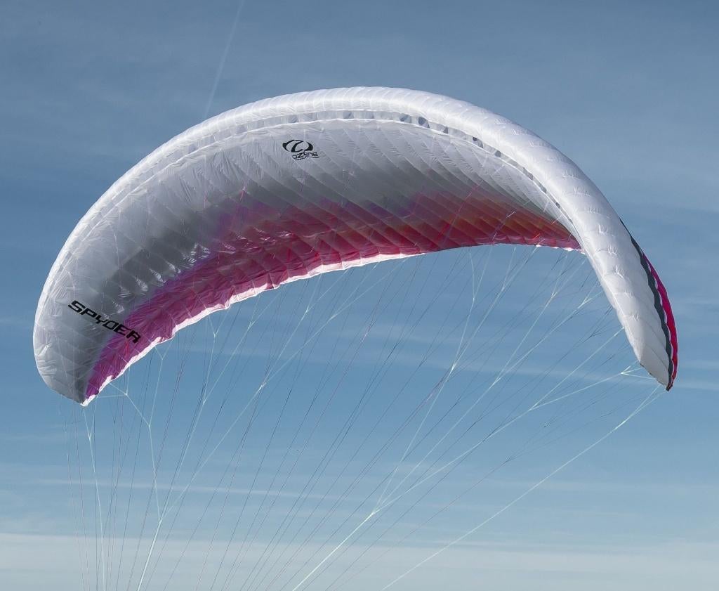 Ozone Spyder uit 2018 in uitstekende staat, Sport en Fitness, Zweefvliegen en Paragliding, Ophalen, Gebruikt, Scherm