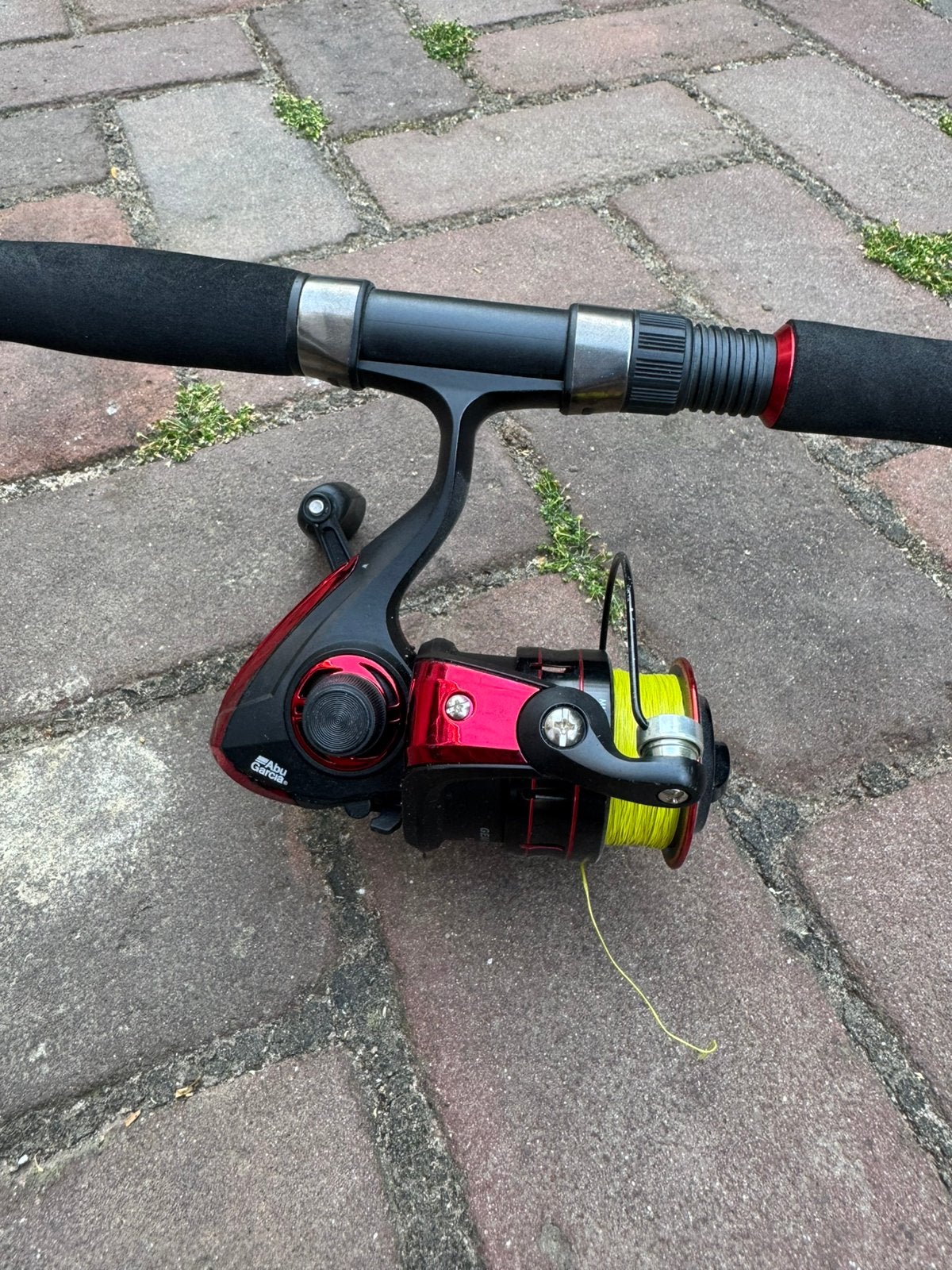 Abu garcia vishengel, Ophalen, Zo goed als nieuw, Werphengel