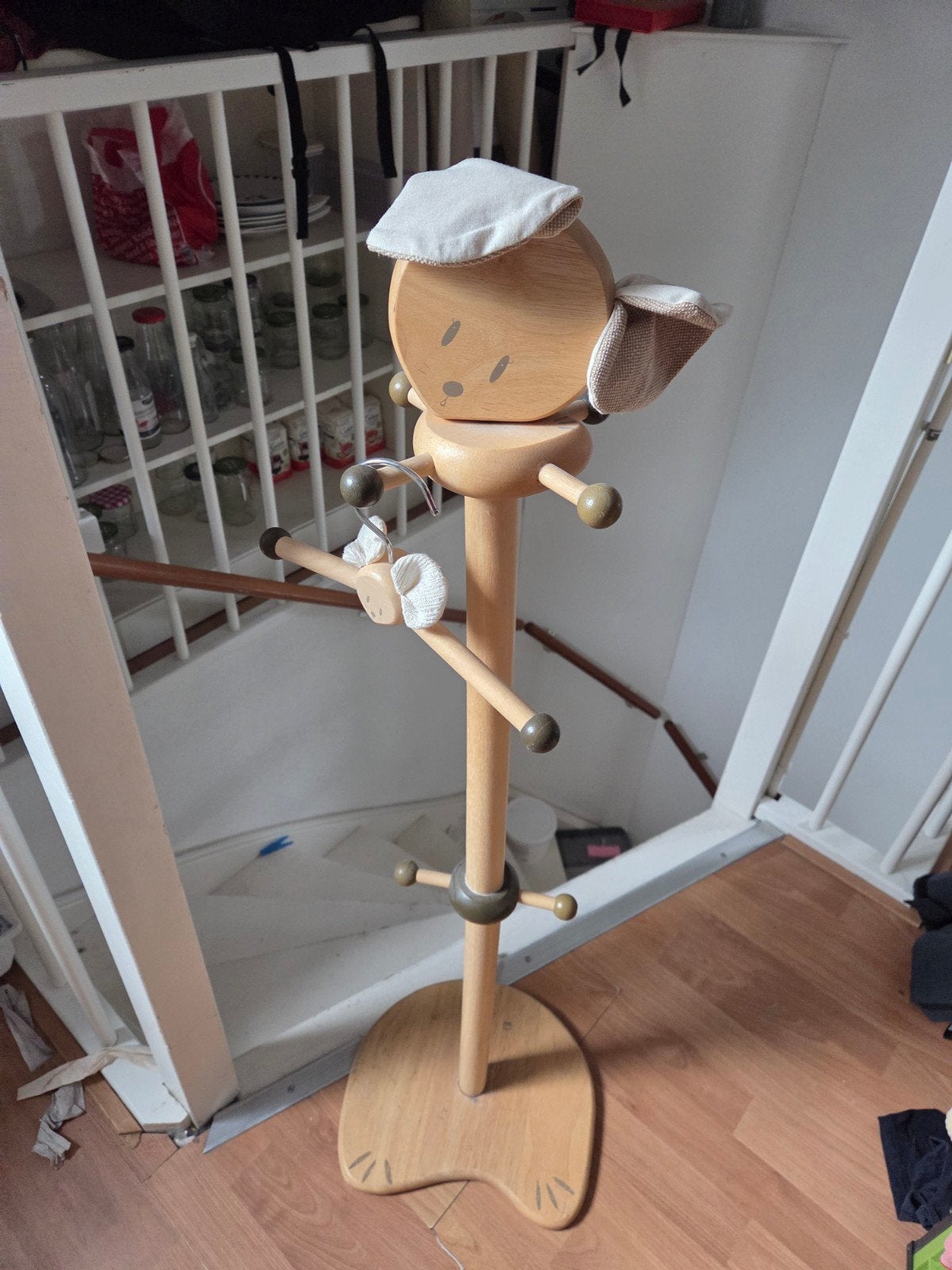 Leuke houten kinderkapstok in de vorm van een muis, Ophalen, Gebruikt, 100 tot 150 cm, Kinderkapstok