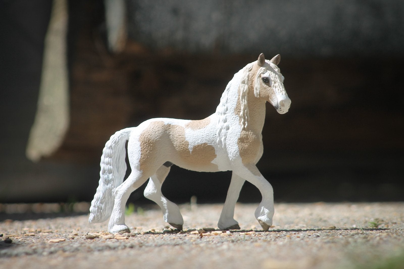 Schleich repaint friese hengst bont, Ophalen of Verzenden, Zo goed als nieuw, Paard, Beeldje of Figuurtje