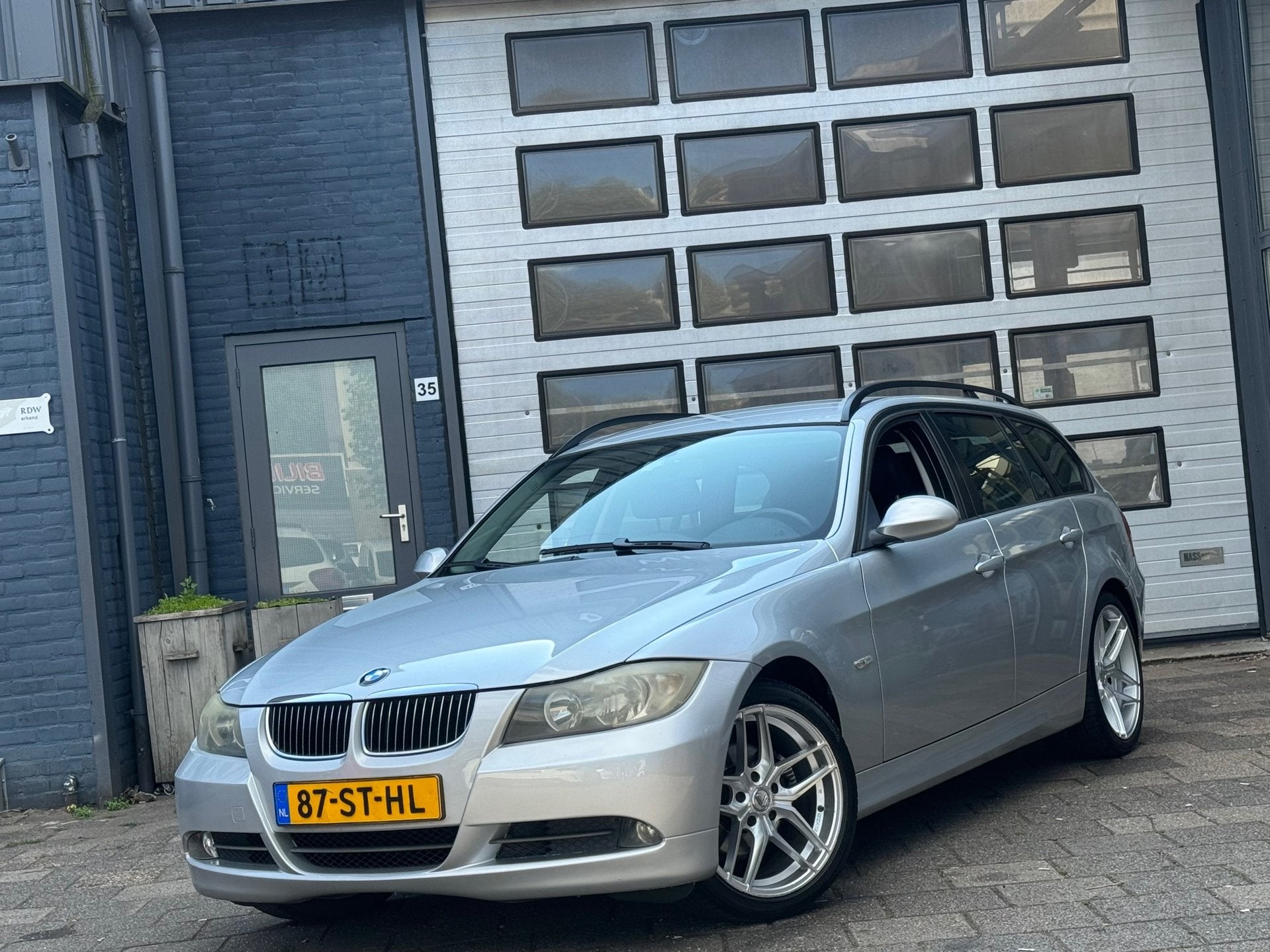 BMW 3-serie Touring 320i Business Line | Clima | Cruise | Na, Auto's, Automaat, Achterwielaandrijving, 4 cilinders, 150 pk