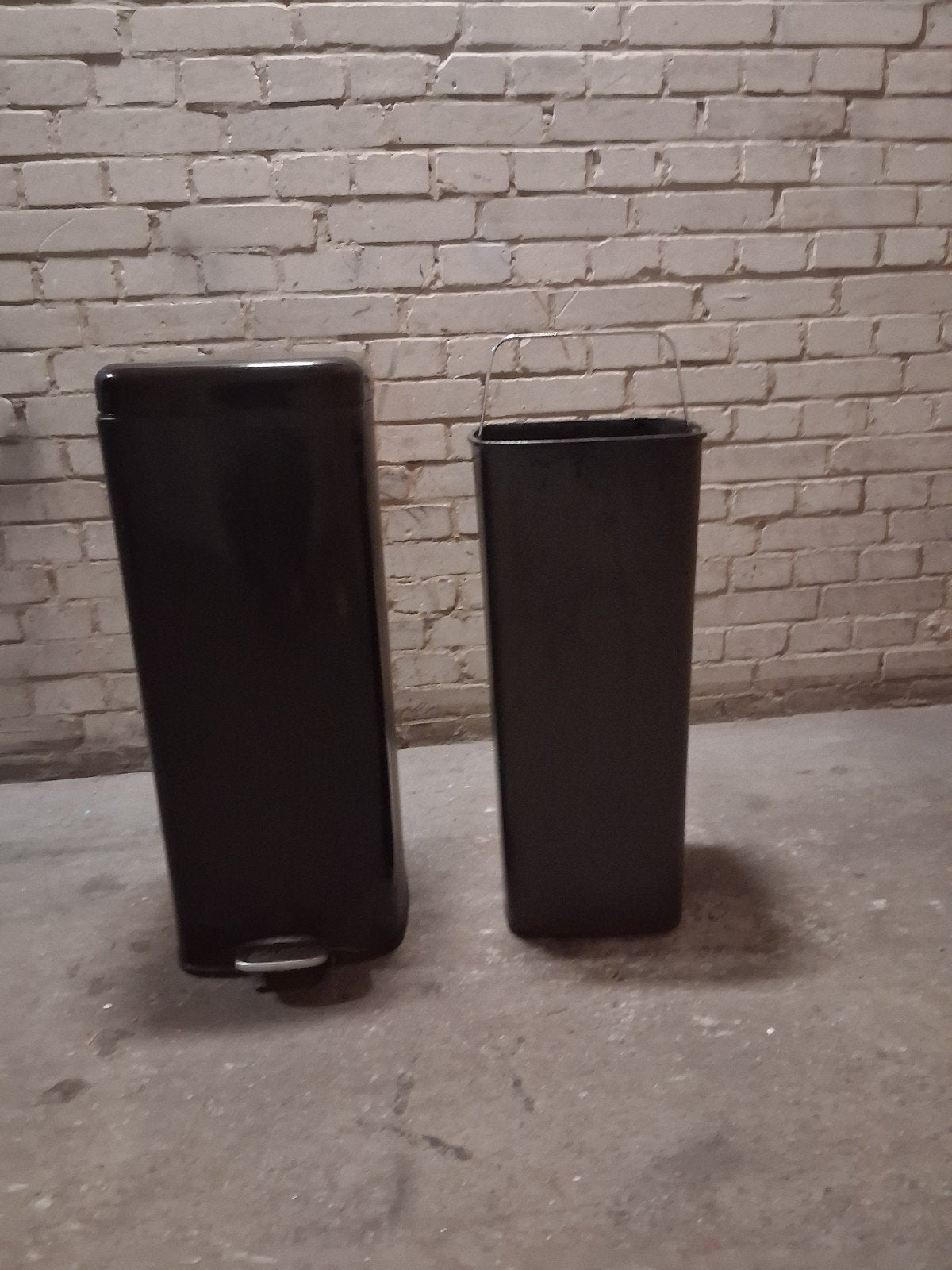 Te koop, Eko prullenbak met pedaal functie., Ophalen
