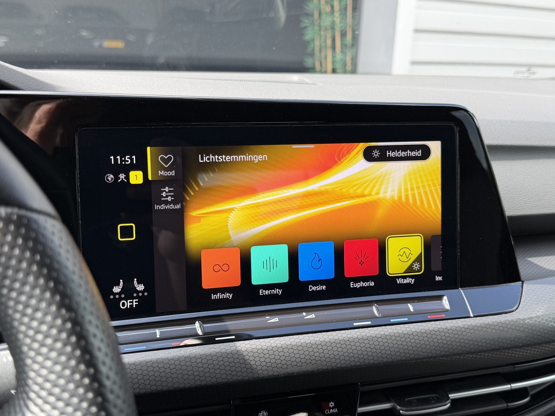 Volkswagen Golf 1.4 eHybrid GTE Pano|Camera|Keyles|Nav|Trekh, Auto's, Dealer onderhouden, Gebruikt, Huisgarantie, 4 cilinders