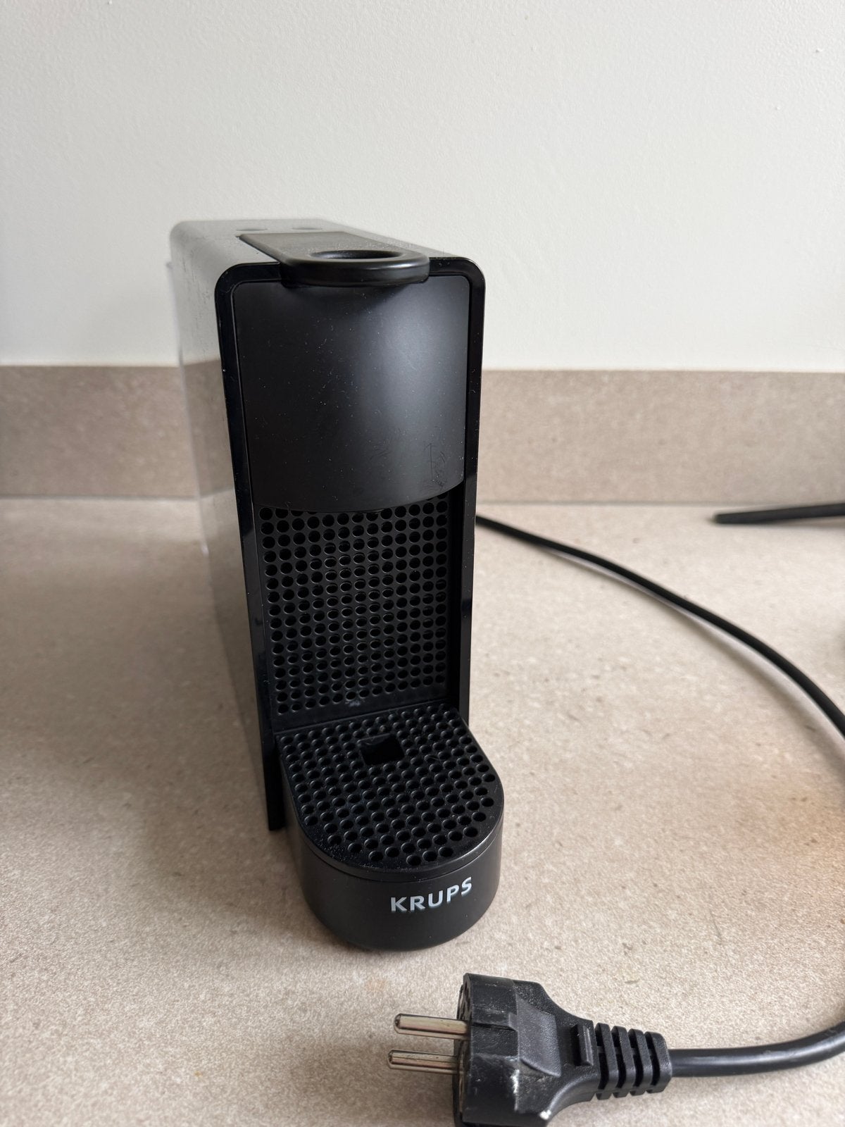 Krups Nespresso Essenza Mini - Zwart, Witgoed en Apparatuur, Gebruikt, Espresso apparaat, Ophalen of Verzenden, 1 kopje