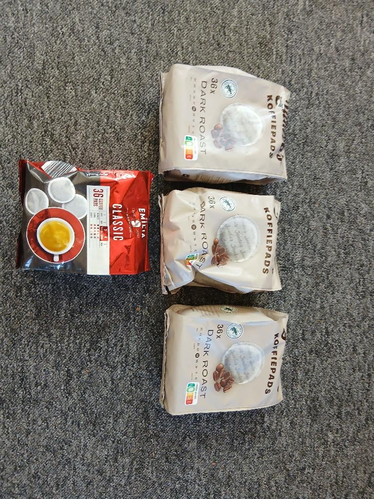 4maal koffiepads nieuw!10 euro, Diversen, Levensmiddelen, Ophalen