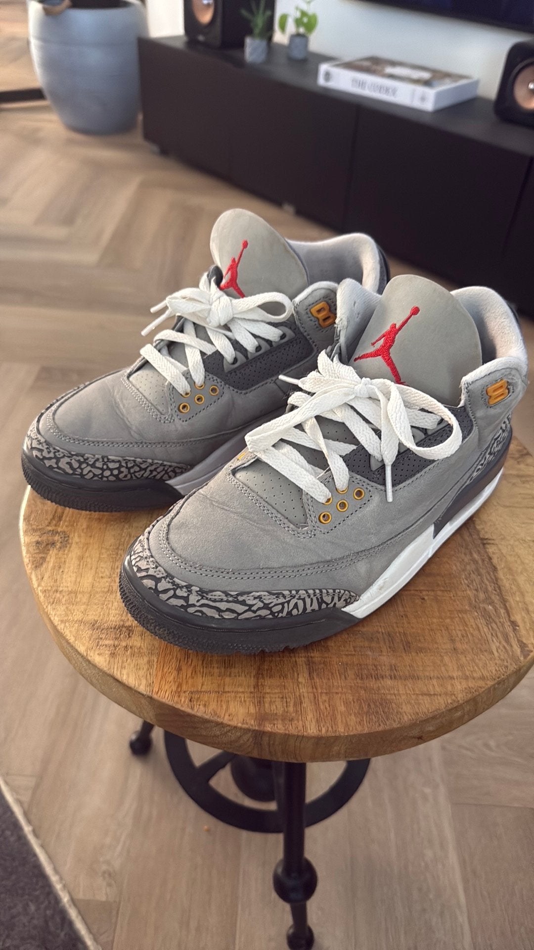 Schoen: Nike Air Jordan 3 retro cool grey, maat 40, Ophalen, Zo goed als nieuw, Overige kleuren, Sportschoenen