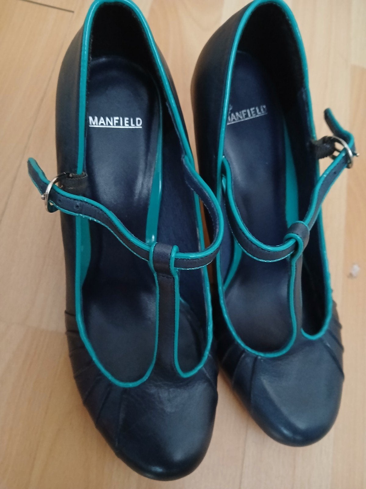 Maat 39 Manfield leren T-strap pumps donkerblauw retro, Pumps, Blauw, Ophalen of Verzenden, Zo goed als nieuw