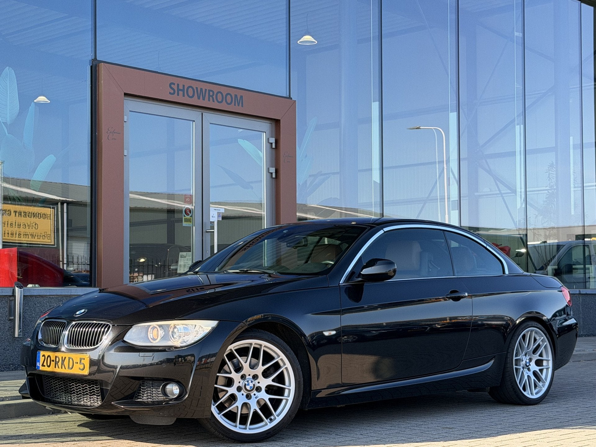 BMW 3 Serie Cabrio 325i M-Sport | Cruise | Leder | Memory |, Auto's, Achterwielaandrijving, Gebruikt, Cabriolet, 4 stoelen
