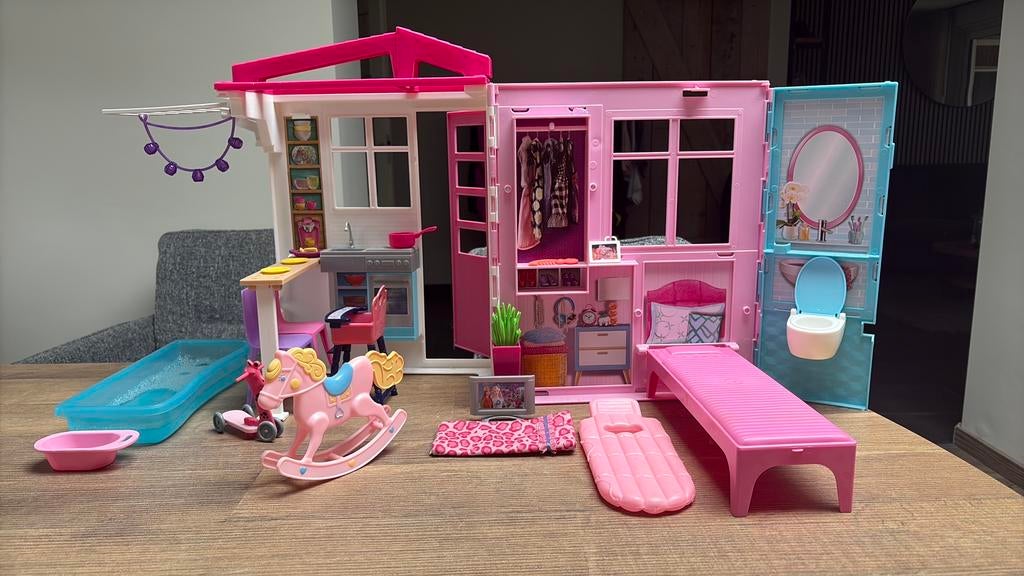 Inklapbaar barbiehuis, Ophalen of Verzenden, Zo goed als nieuw, Poppenhuis