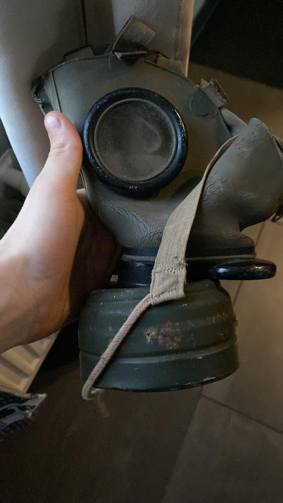 Civiel? Gasmasker nederlands Wo2, Ophalen of Verzenden, Zo goed als nieuw, Afzuiger