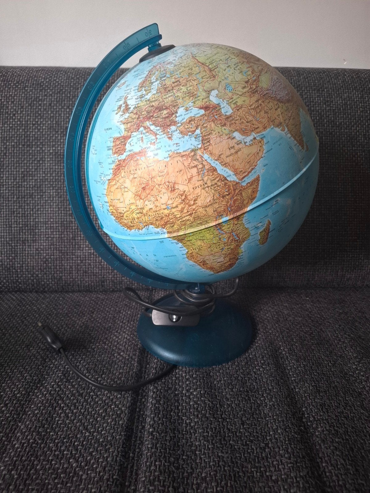 Wereldbol, Huis en Inrichting, Woonaccessoires | Wereldbollen, Ophalen of Verzenden, Verlicht, Zo goed als nieuw
