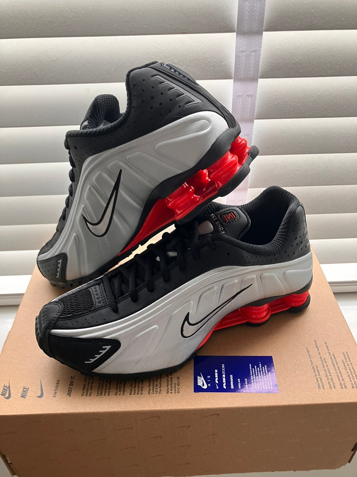 Nike Shox R4 maat 40 zwart zilver, Zwart, Nieuw, Ophalen of Verzenden, Sneakers of Gympen