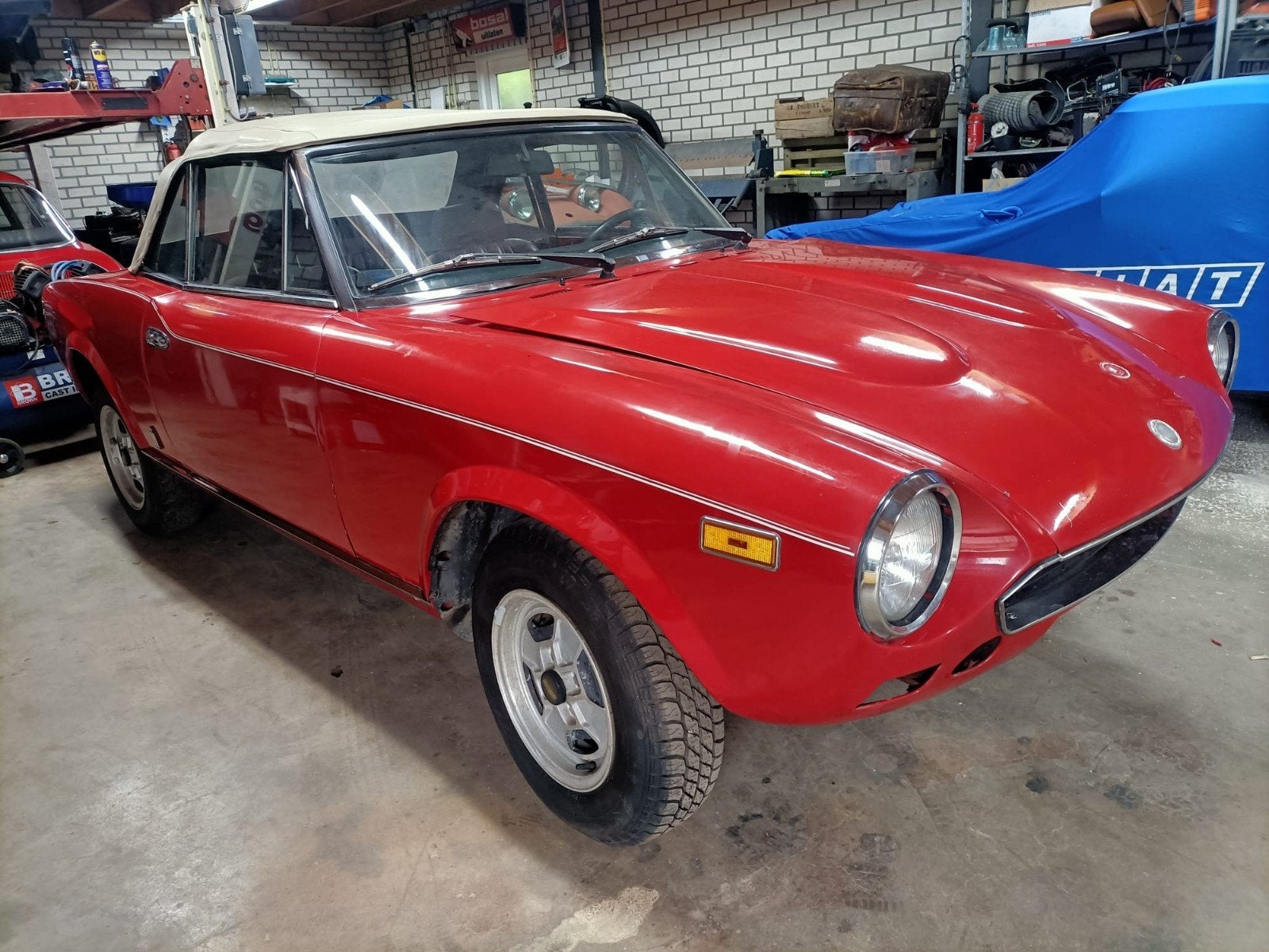 Fiat 124 spider bouwjaar 1981, foto 8