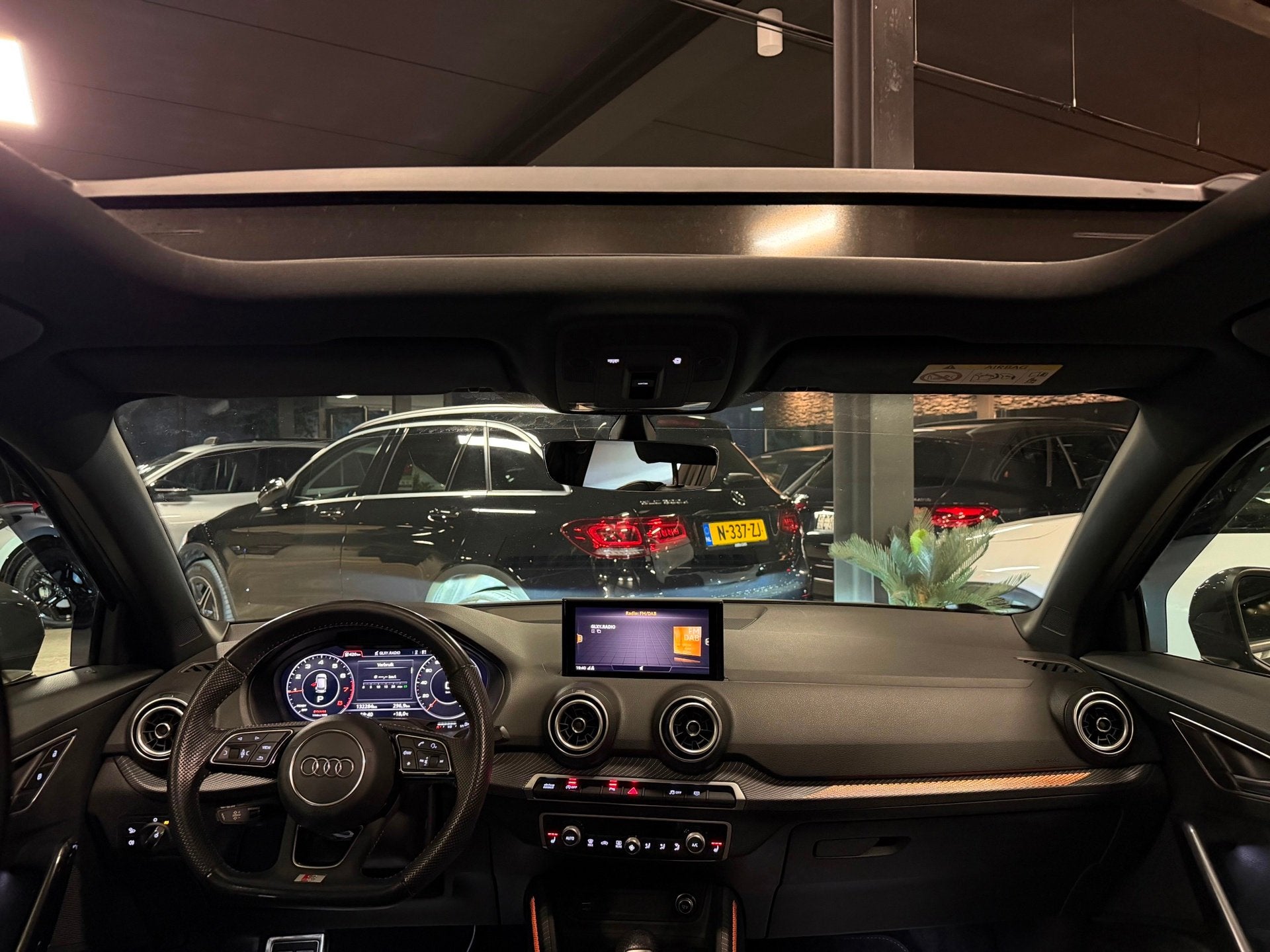 Foto 3 van Audi Q2 35 TFSI 3X S-Line|PANO|SFEER|KEYLESS|FULL OPTIONS