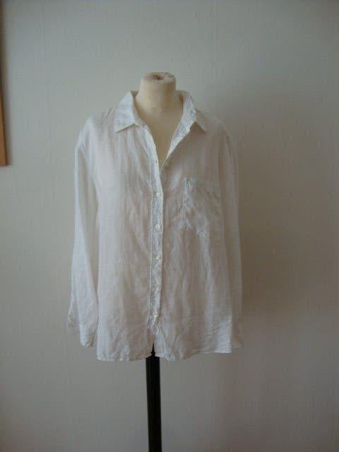 100% witte linnen  blouse, Ophalen of Verzenden, Zo goed als nieuw, Maat 42/44 (L), Wit