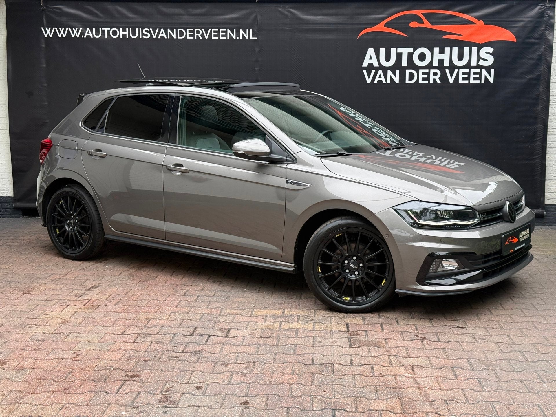 Volkswagen Polo 1.5 TSI R-Line Edition, Panoramadak/Camera/D, 1228 kg, Gebruikt, 150 pk, Bedrijf