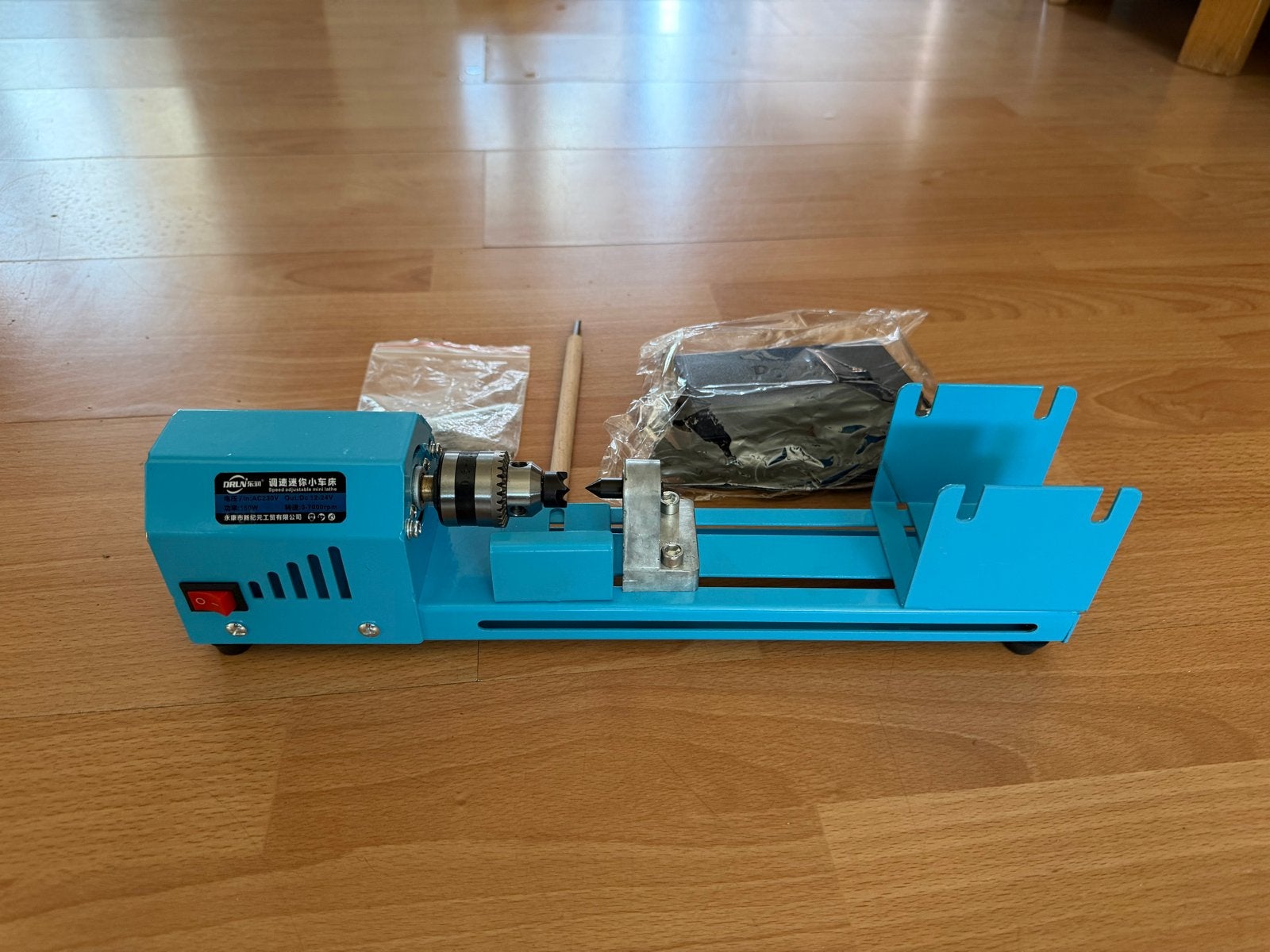 Mini freesapparaat voor houtbewerking - Nieuwstaat, Ophalen of Verzenden, Nieuw, Houtdraaibank, Minder dan 500 mm