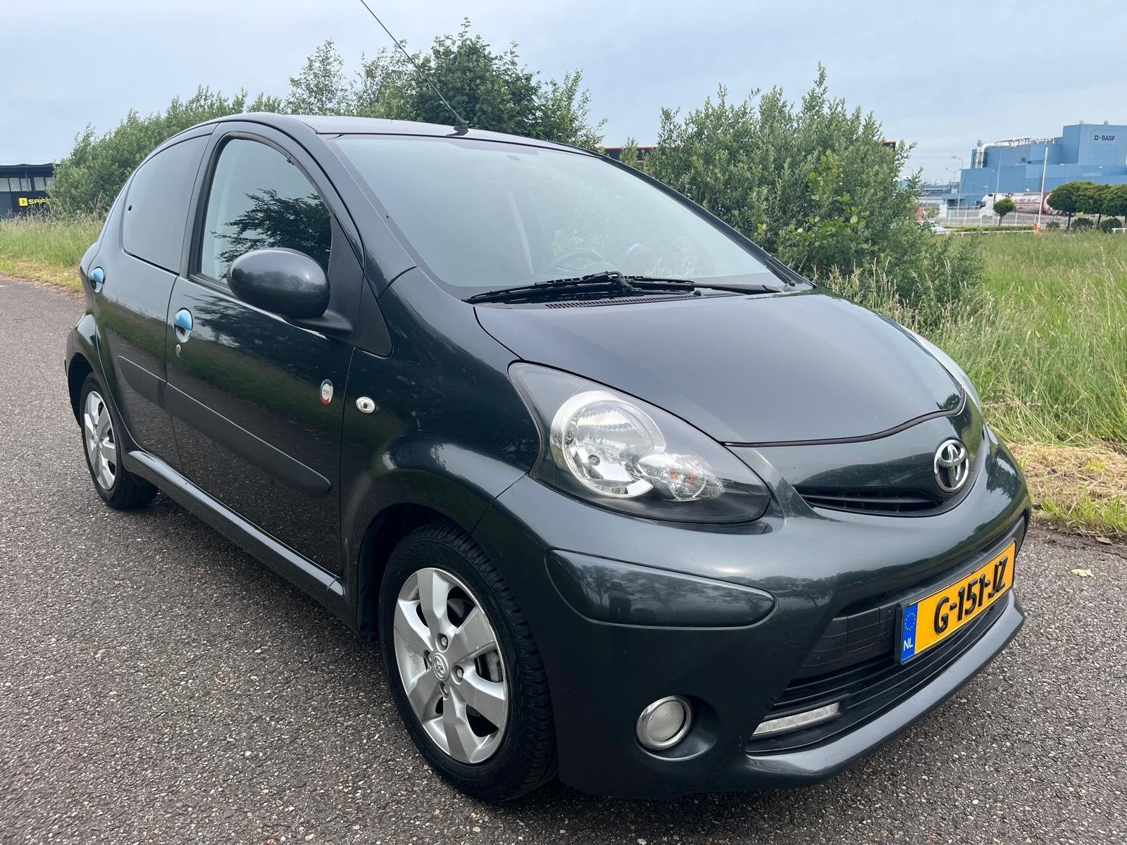 Toyota Aygo 1.0 | Automaat | Airco, Auto's, Euro 5, Gebruikt, 4 stoelen, 68 pk