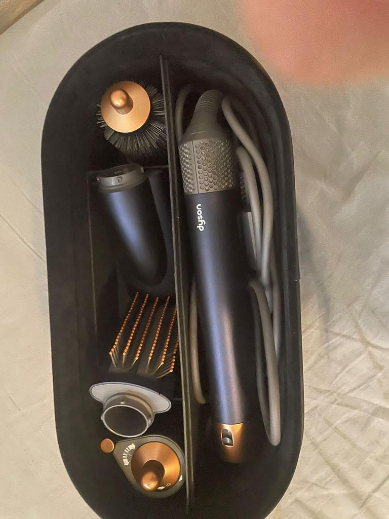 Dyson Airwrap Complete - Zo goed als nieuw, Sieraden, Tassen en Uiterlijk, Uiterlijk | Haarverzorging, Ophalen of Verzenden, Zo goed als nieuw