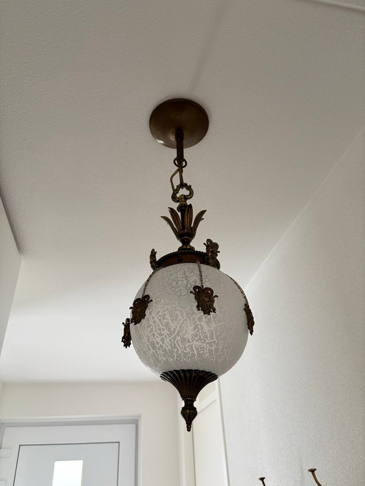 Vintage Hollywood Regency Hanglamp – Craquelé Glas & Messing, Huis en Inrichting, Ophalen, Gebruikt, Vintage, E27 (groot)
