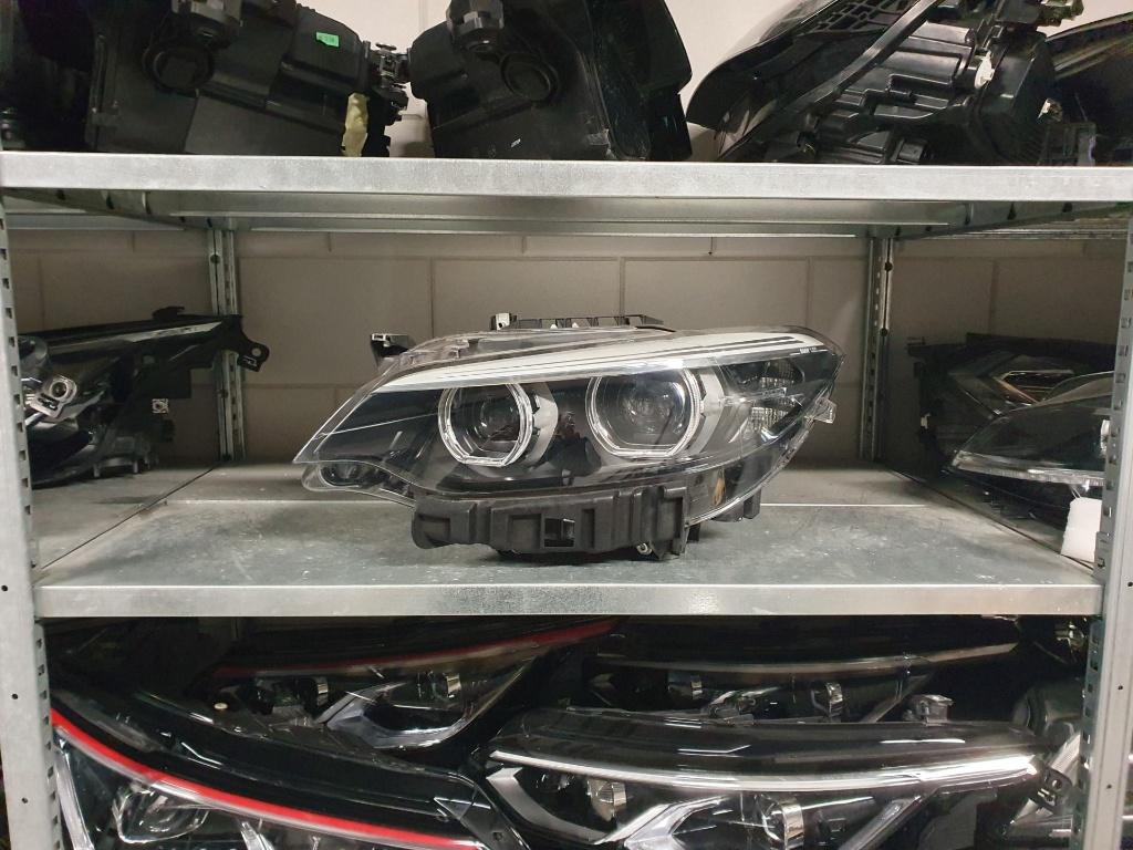 Facelift Bmw 2 serie F22 F23 LCI VOL LED koplamp links, Ophalen of Verzenden, Gebruikt, BMW