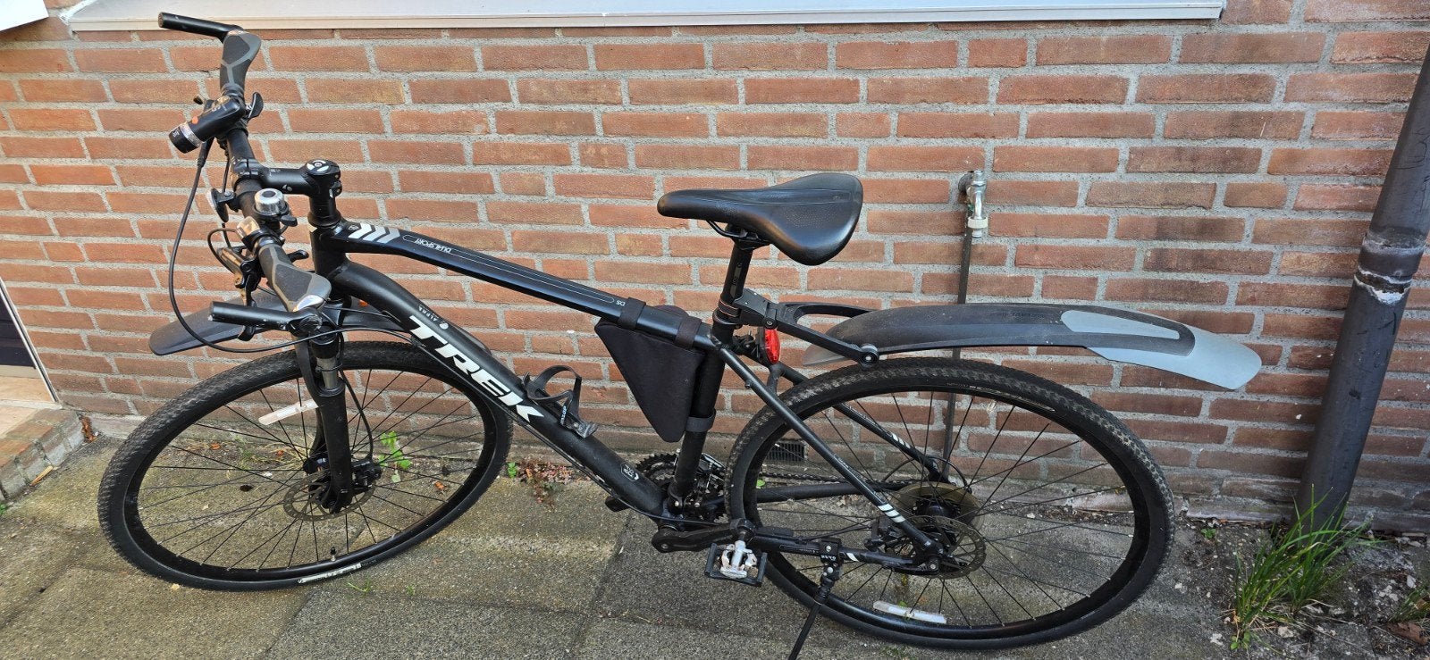 Trek Dual Sport 8.4 Hybride Fiets - Zo goed als nieuw, Fietsen en Brommers, Fietsen | Heren | Sportfietsen en Toerfietsen, 28 inch