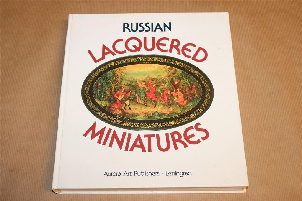 Russische Lakminiaturen — Palekh & Fedoskino [EN], Ophalen of Verzenden, Gelezen