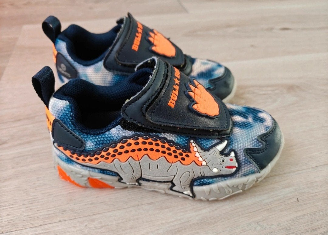 Bull Boys Dino Schoenen met Lichtjes - Maat 28, Bull Boys, Gebruikt, Schoenen, Ophalen of Verzenden