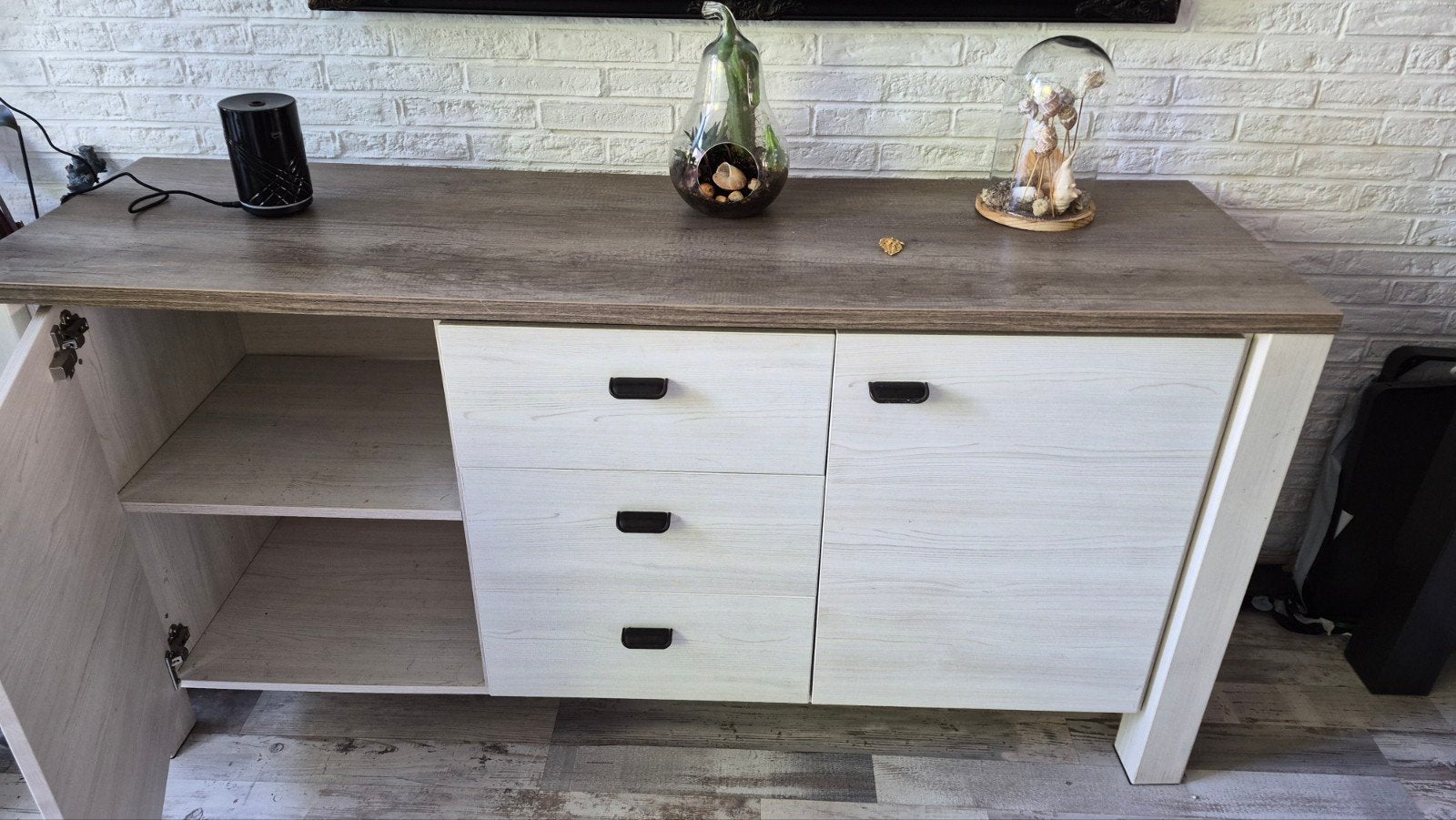 dressoir met 3 lades en 2 deuren, Ophalen
